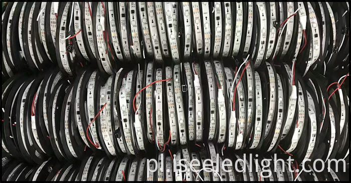 Produkcja dynamicznego piksela paska LED do piksela production of the dynamic led strip pixel to pixel